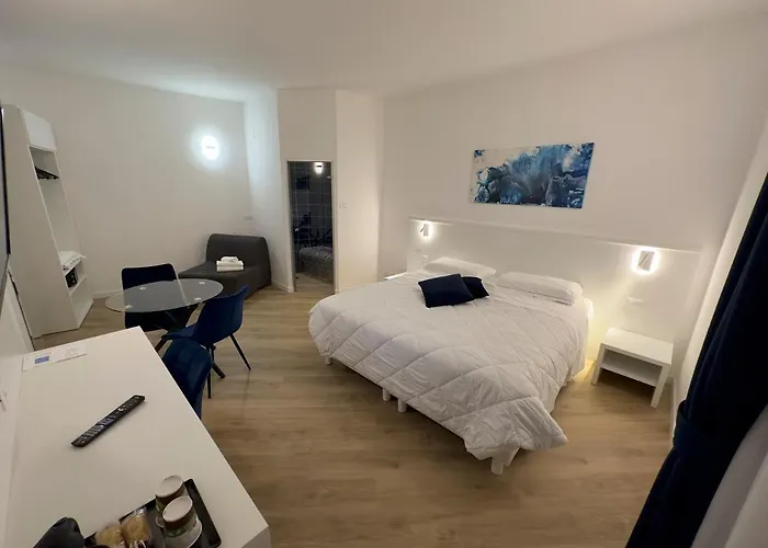 Hotel Smart Cruise